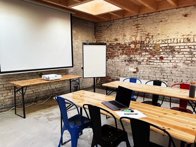 Un espace de travail lumineux et modulaire